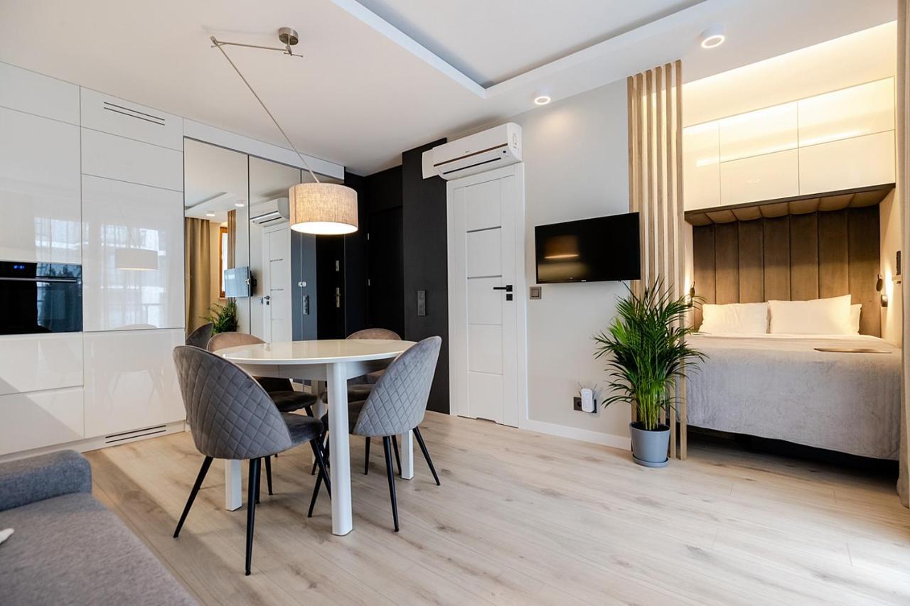 Apartment Wola, Wi-Fi, Smart Lock, Air Condition 바르샤바 외부 사진